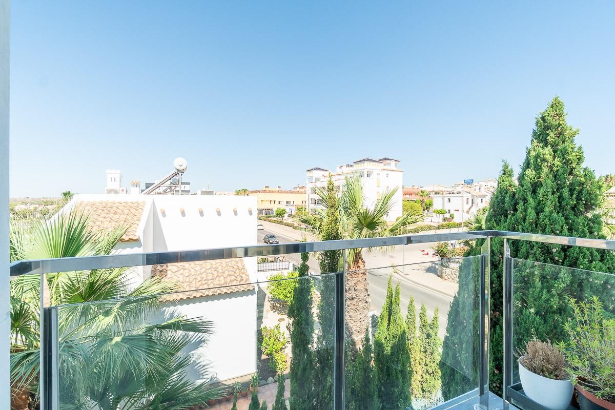 Penthouse for Sale in Orihuela