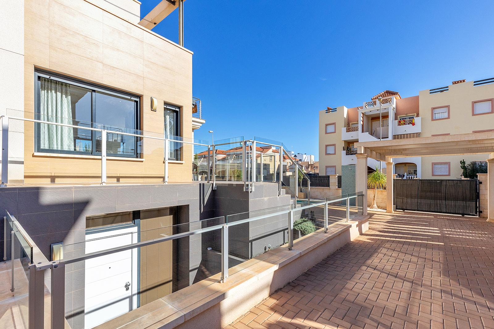 Villa en Venta en Orihuela