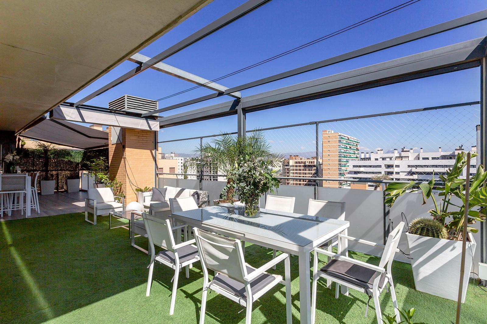 Penthouse for Sale in Alicante