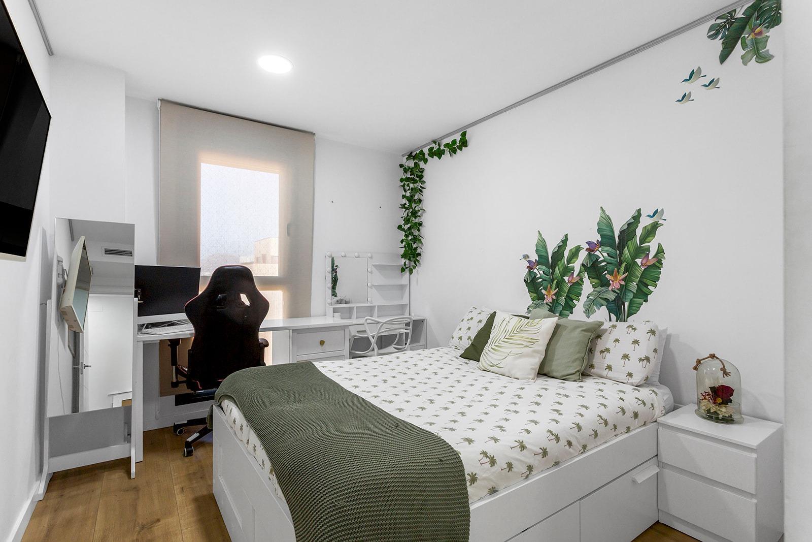 Penthouse for Sale in Alicante