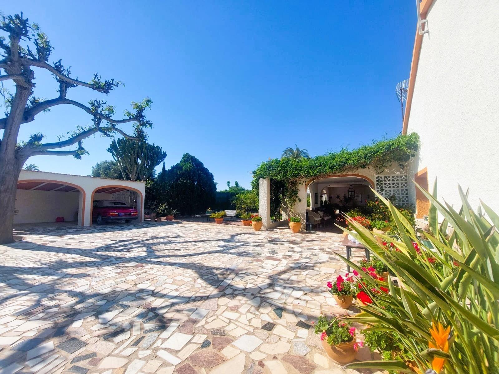 Finca en Venta en Elche