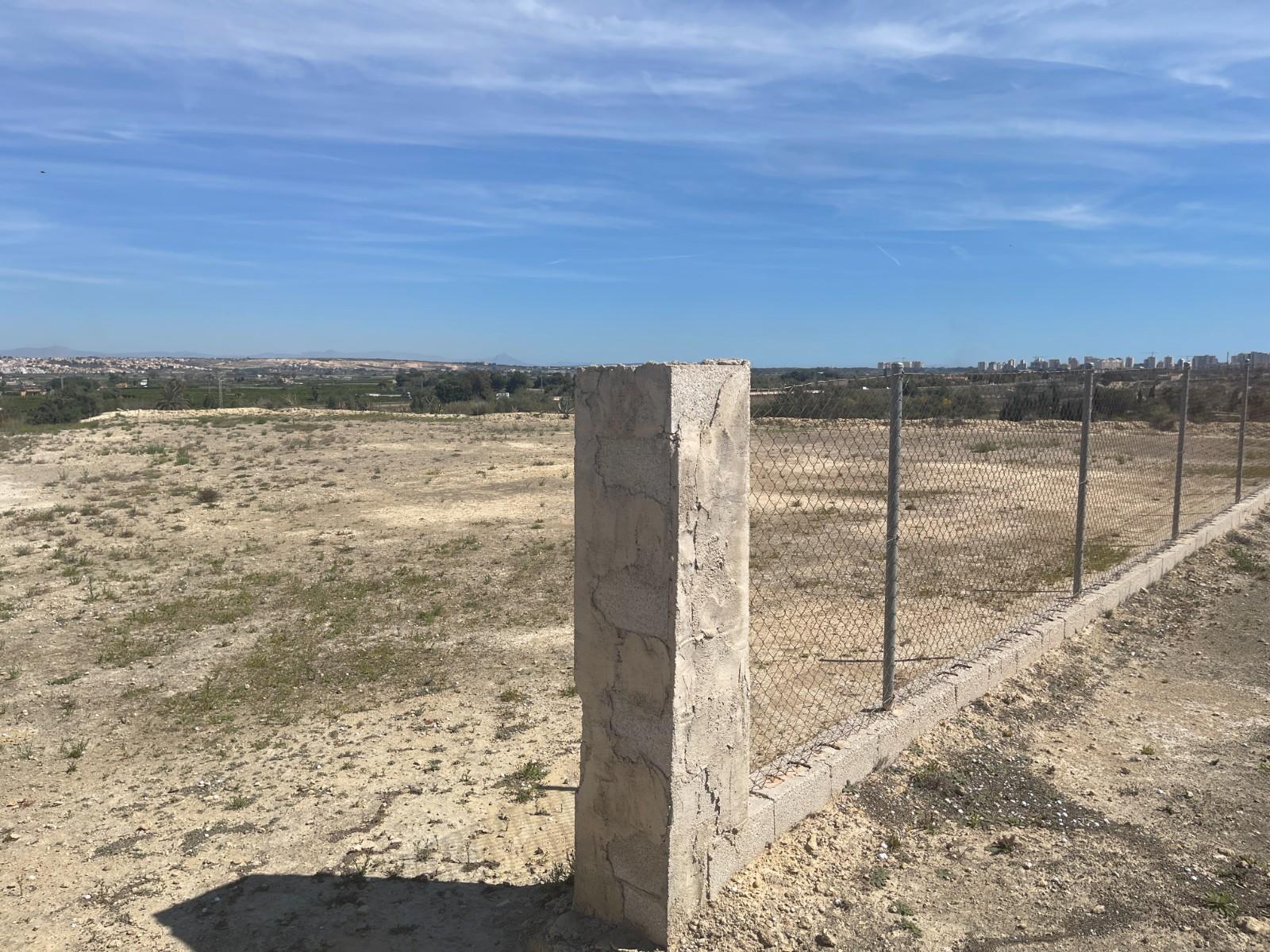 Villa for Sale in Guardamar del Segura