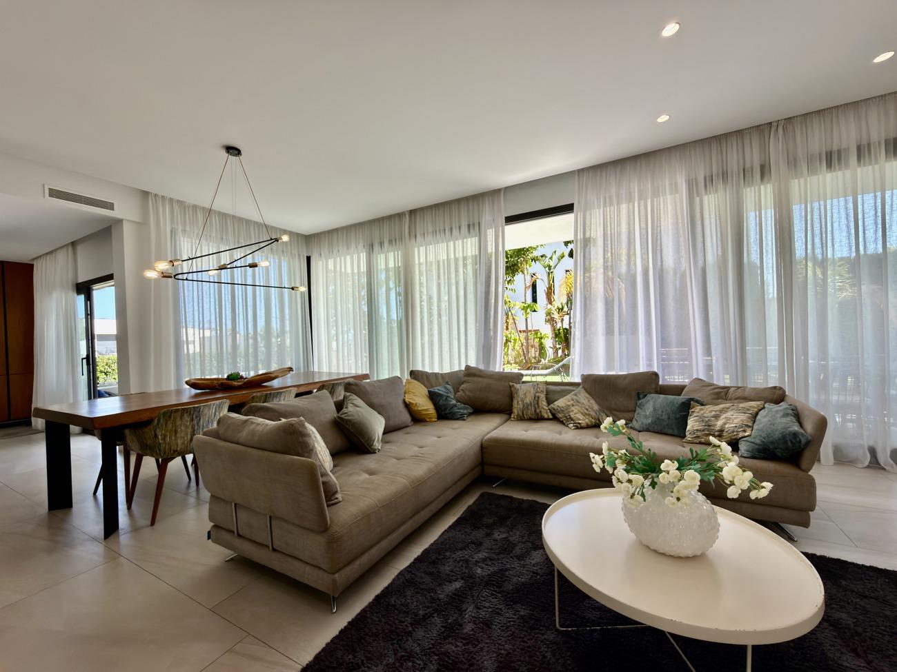 Villa for Sale in Finestrat