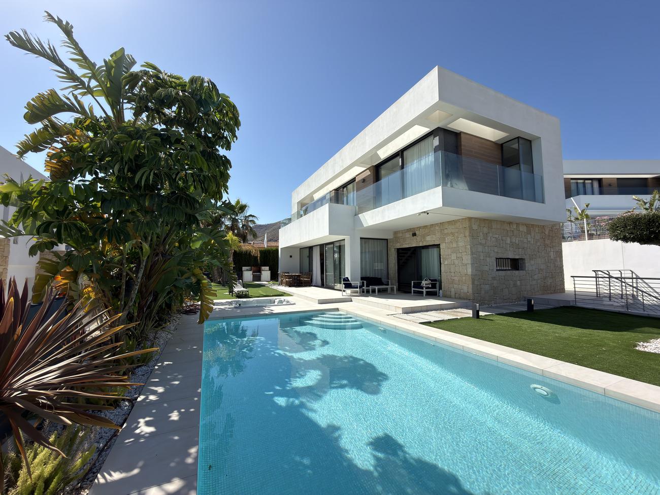 Villa for Sale in Finestrat