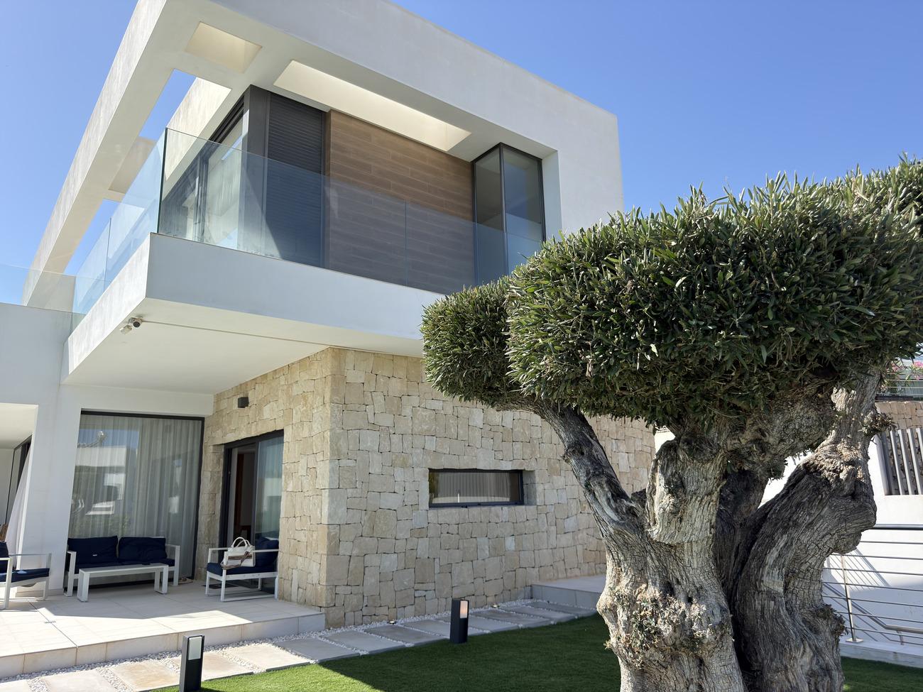 Villa for Sale in Finestrat