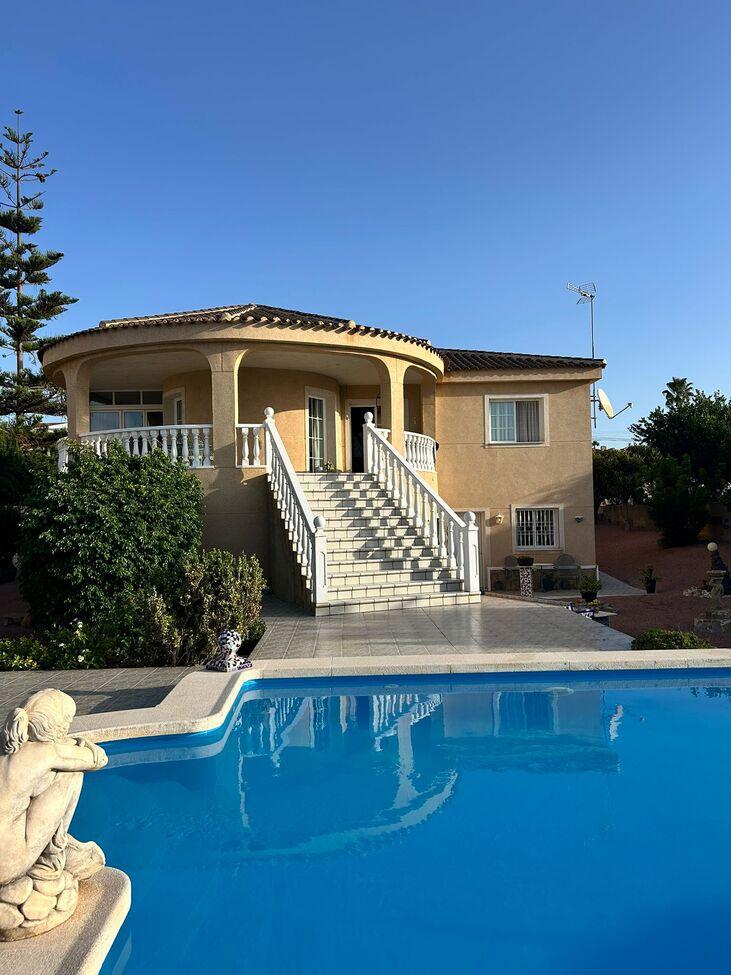 Villa en Venta en Torrevieja