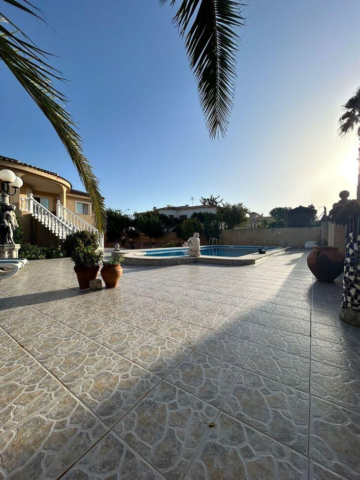 Villa en Venta en Torrevieja
