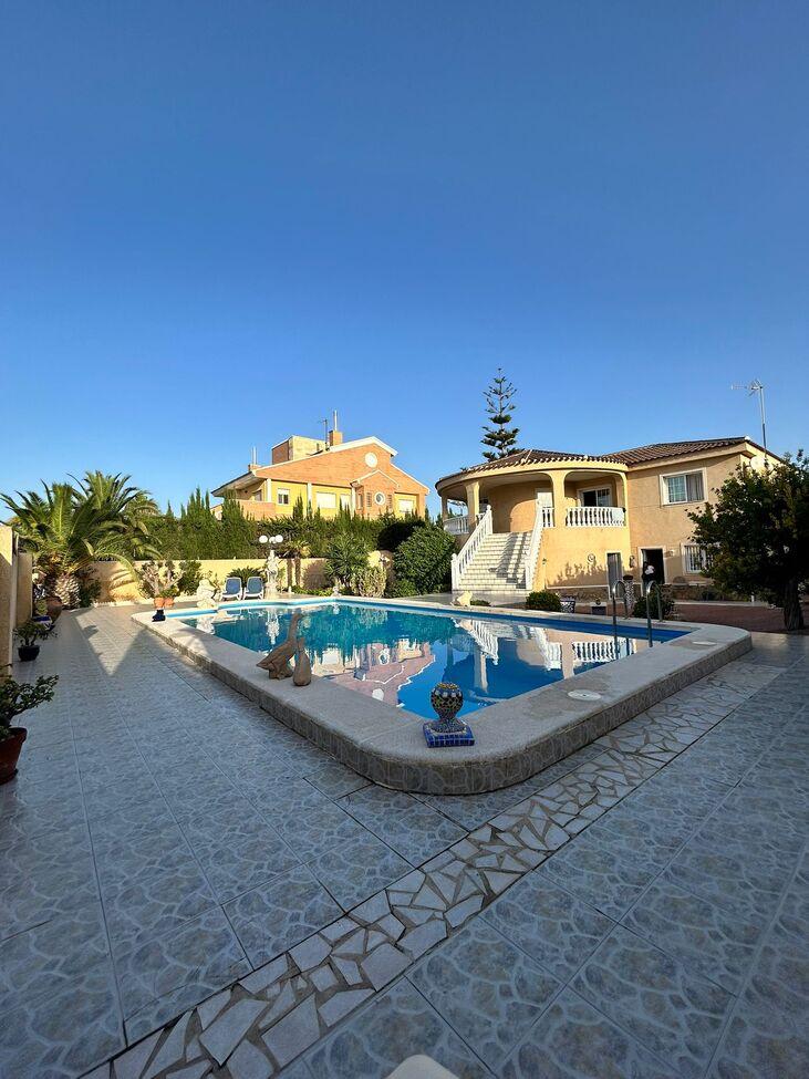 Villa en Venta en Torrevieja