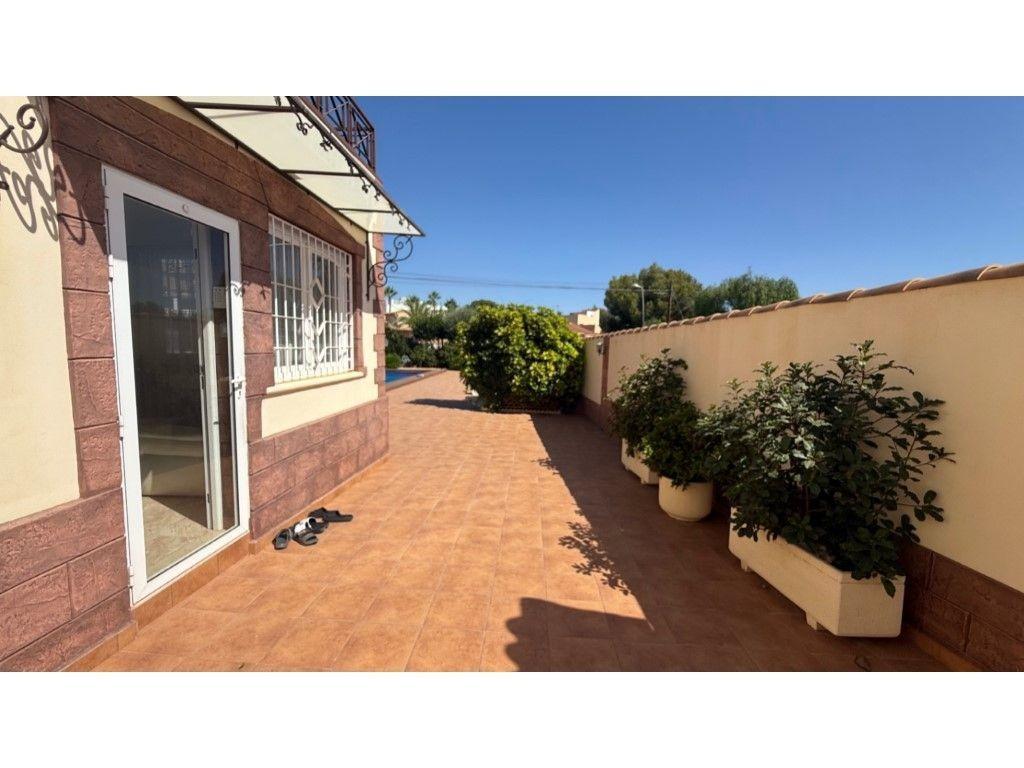 Villa en Venta en Torrevieja