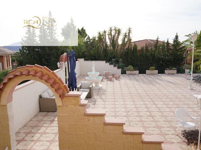 Villa for Sale in La Nucia