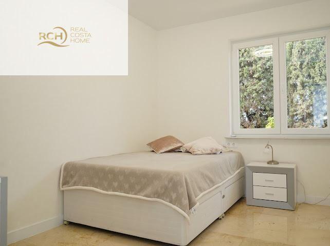 Villa for Sale in La Nucia