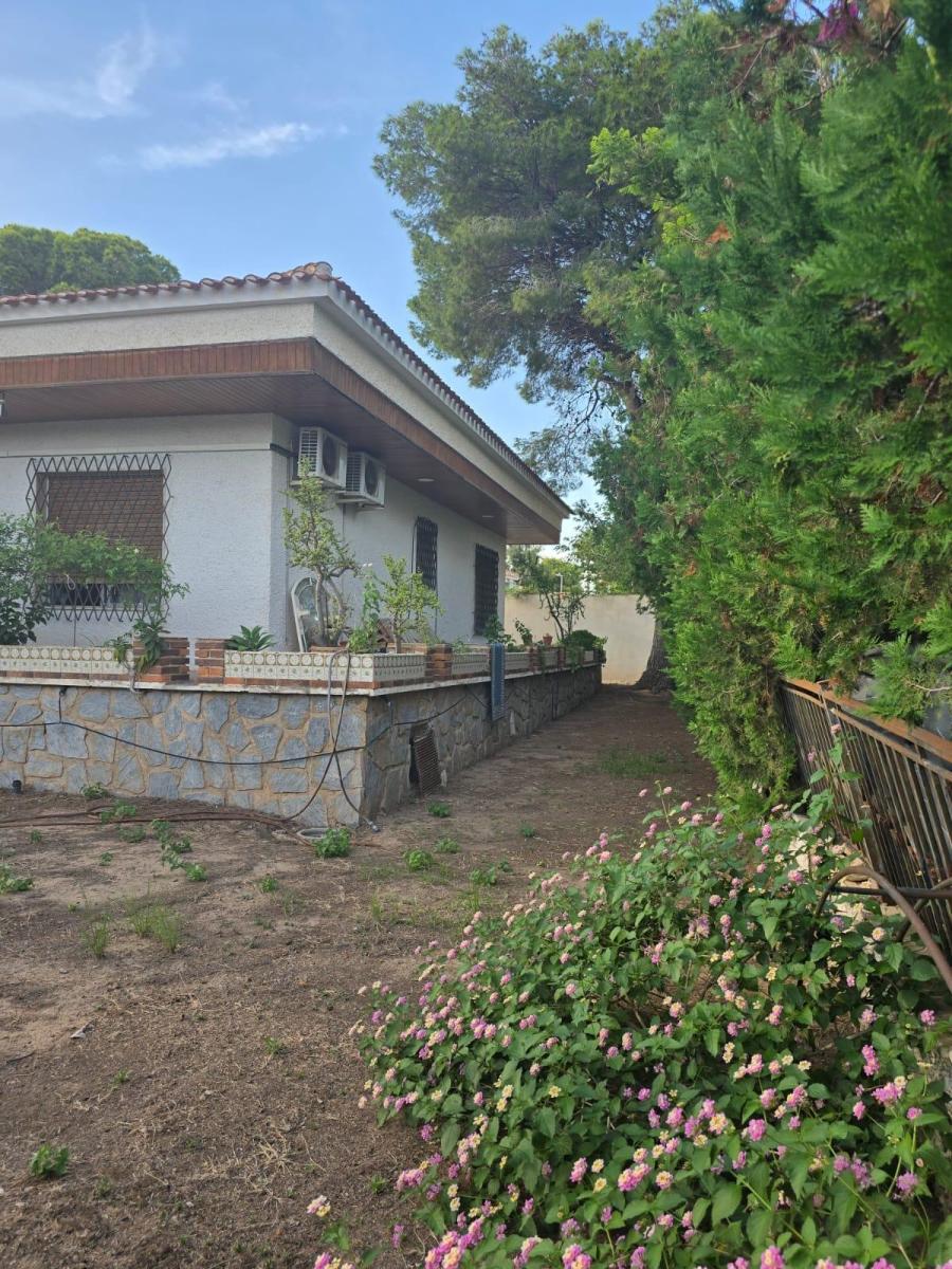 Villa en Venta en Orihuela