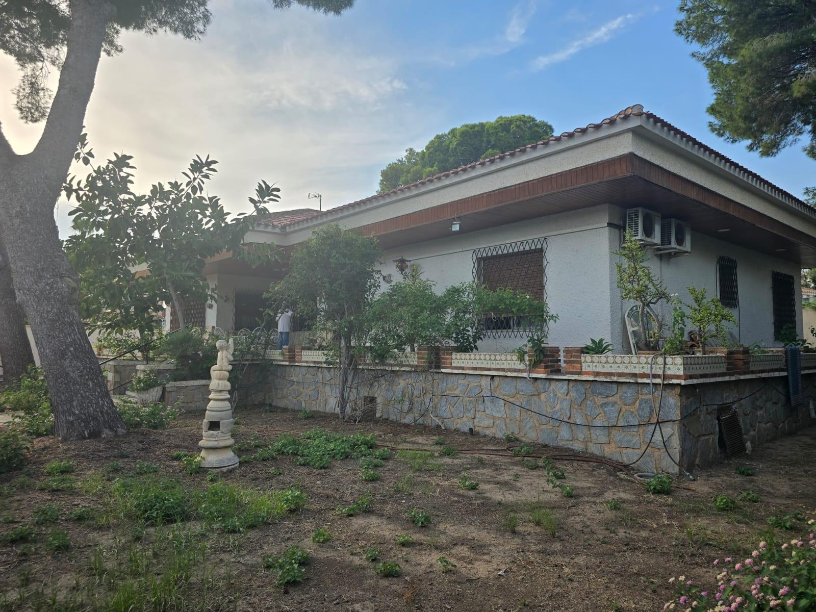 Villa en Venta en Orihuela