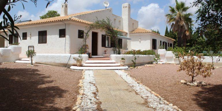 Villa for Sale in Orihuela