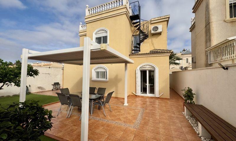 Villa en Venta en Torrevieja