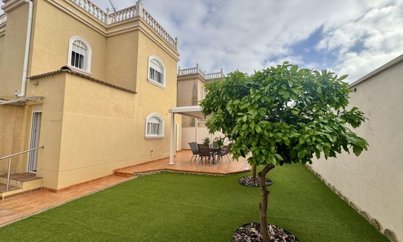 Villa en Venta en Torrevieja