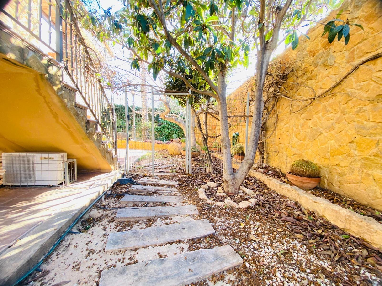 Villa for Sale in Orihuela