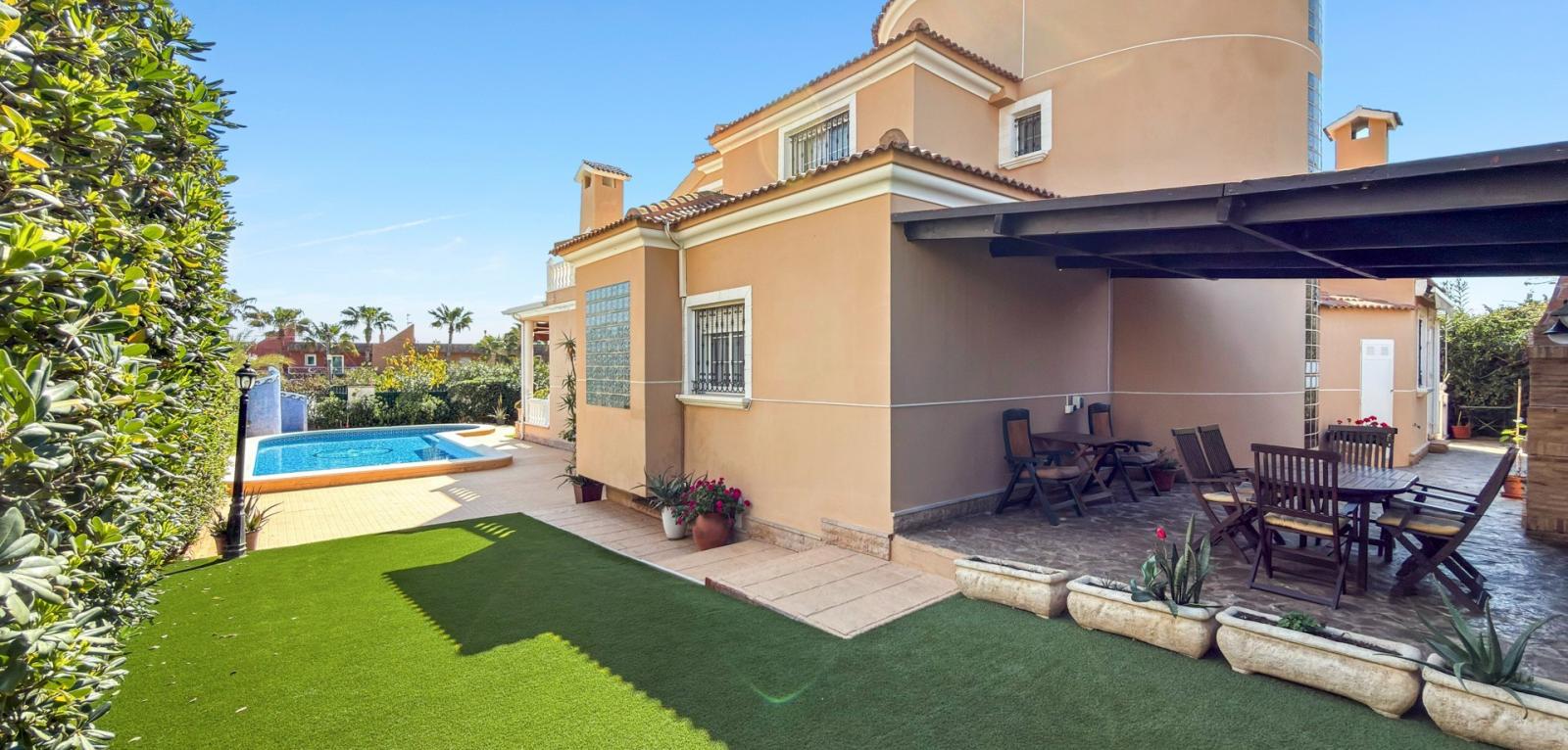 Villa en Venta en Torrevieja