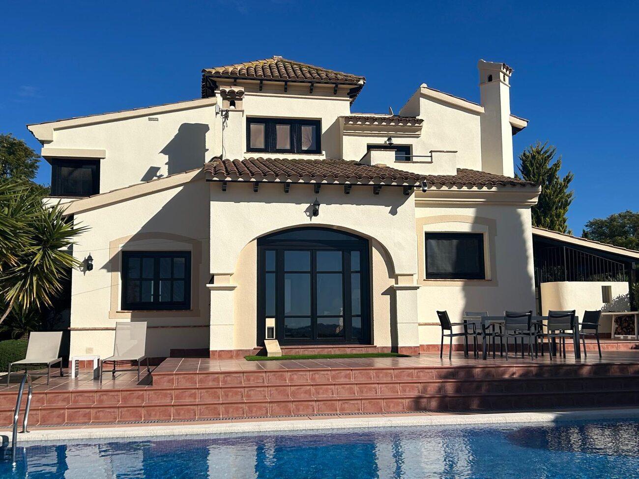 Villa for Sale in Murcia