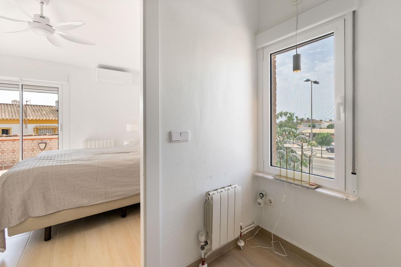 Villa en Venta en Pilar de la Horadada