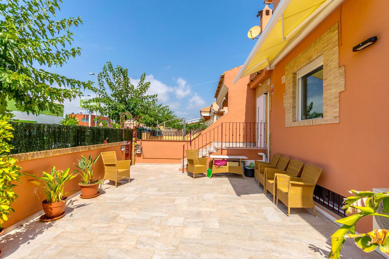Villa en Venta en Pilar de la Horadada