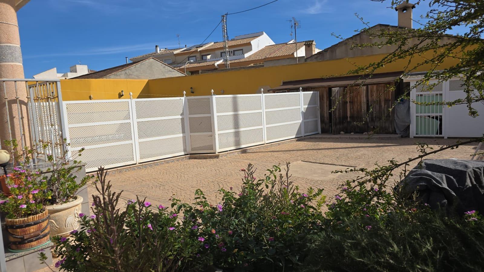 Villa en Venta en Pilar de la Horadada