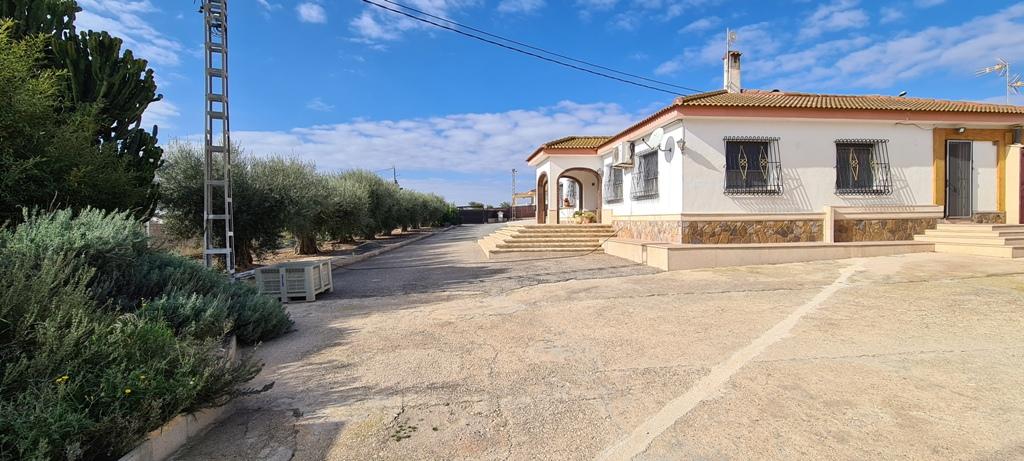 Villa en Venta en Orihuela