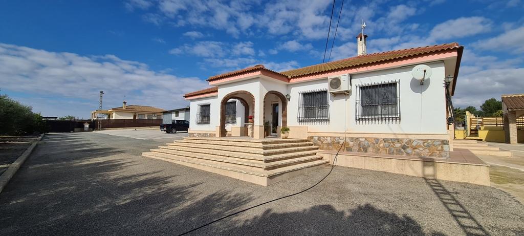 Villa en Venta en Orihuela