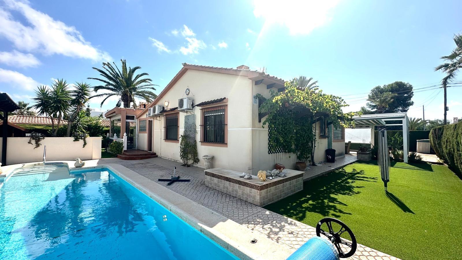 Villa for Sale in Orihuela