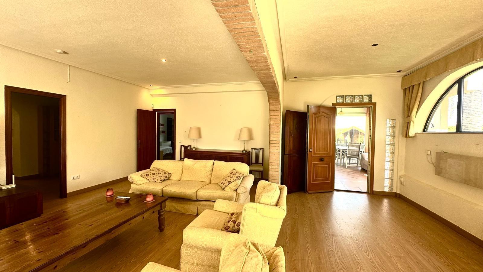 Villa for Sale in Orihuela