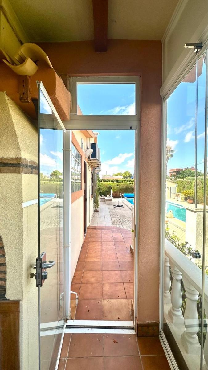 Villa for Sale in Orihuela