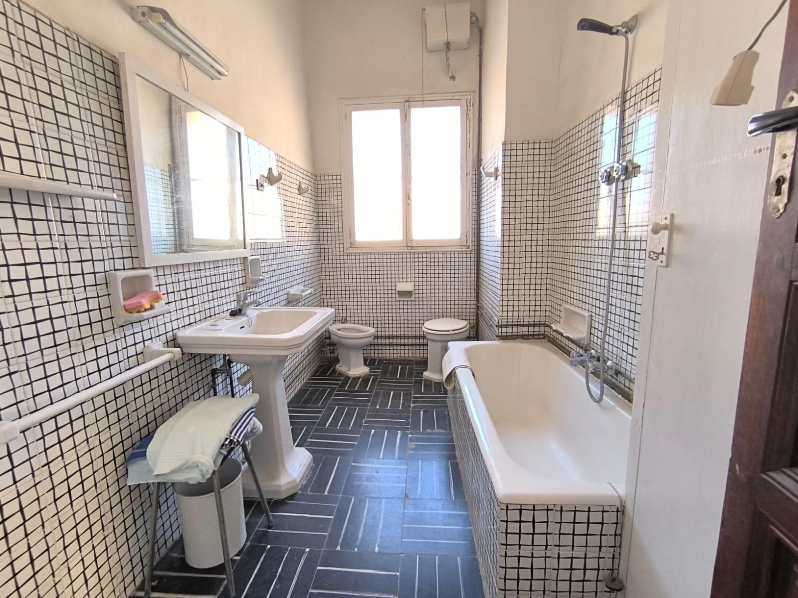 Building for Sale in Monóvar