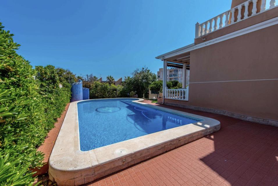 Villa en Venta en Torrevieja