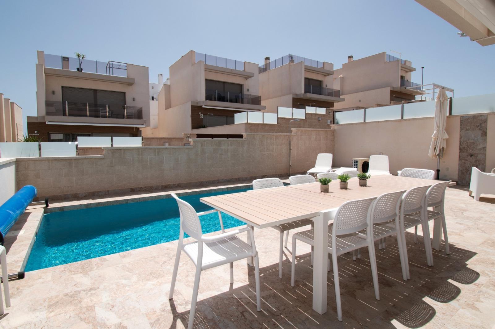 Villa en Venta en Orihuela
