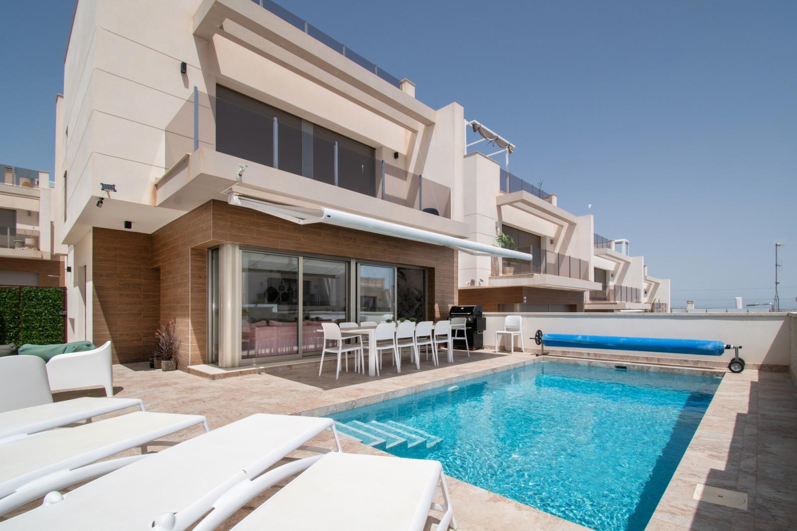 Villa en Venta en Orihuela