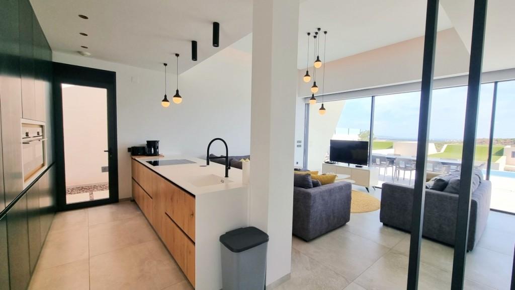 Villa en Venta en Rojales