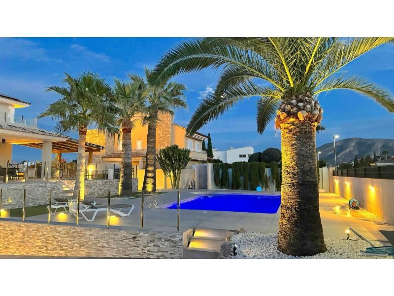 Villa en Venta en Alfaz del Pi