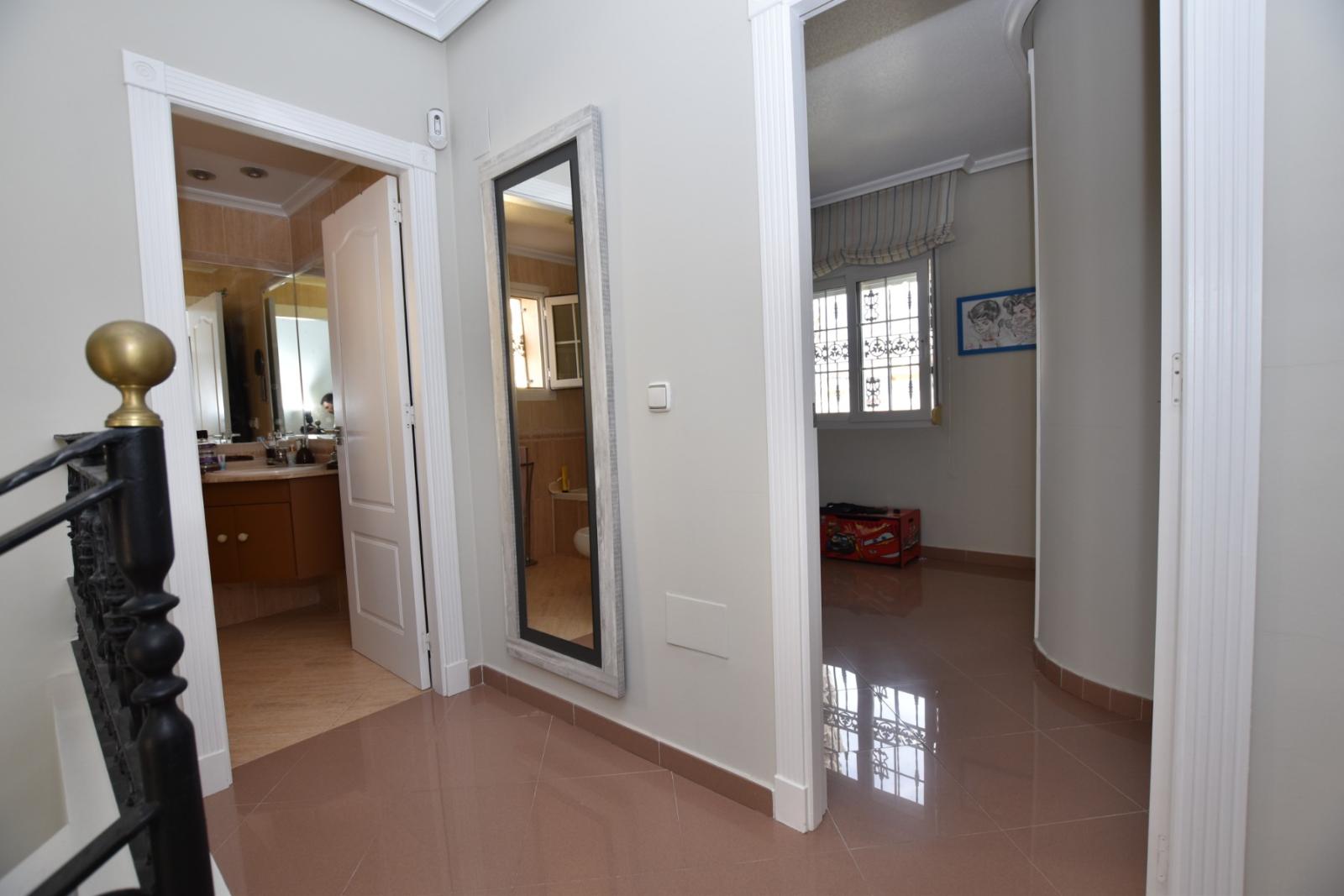 Villa en Venta en Orihuela