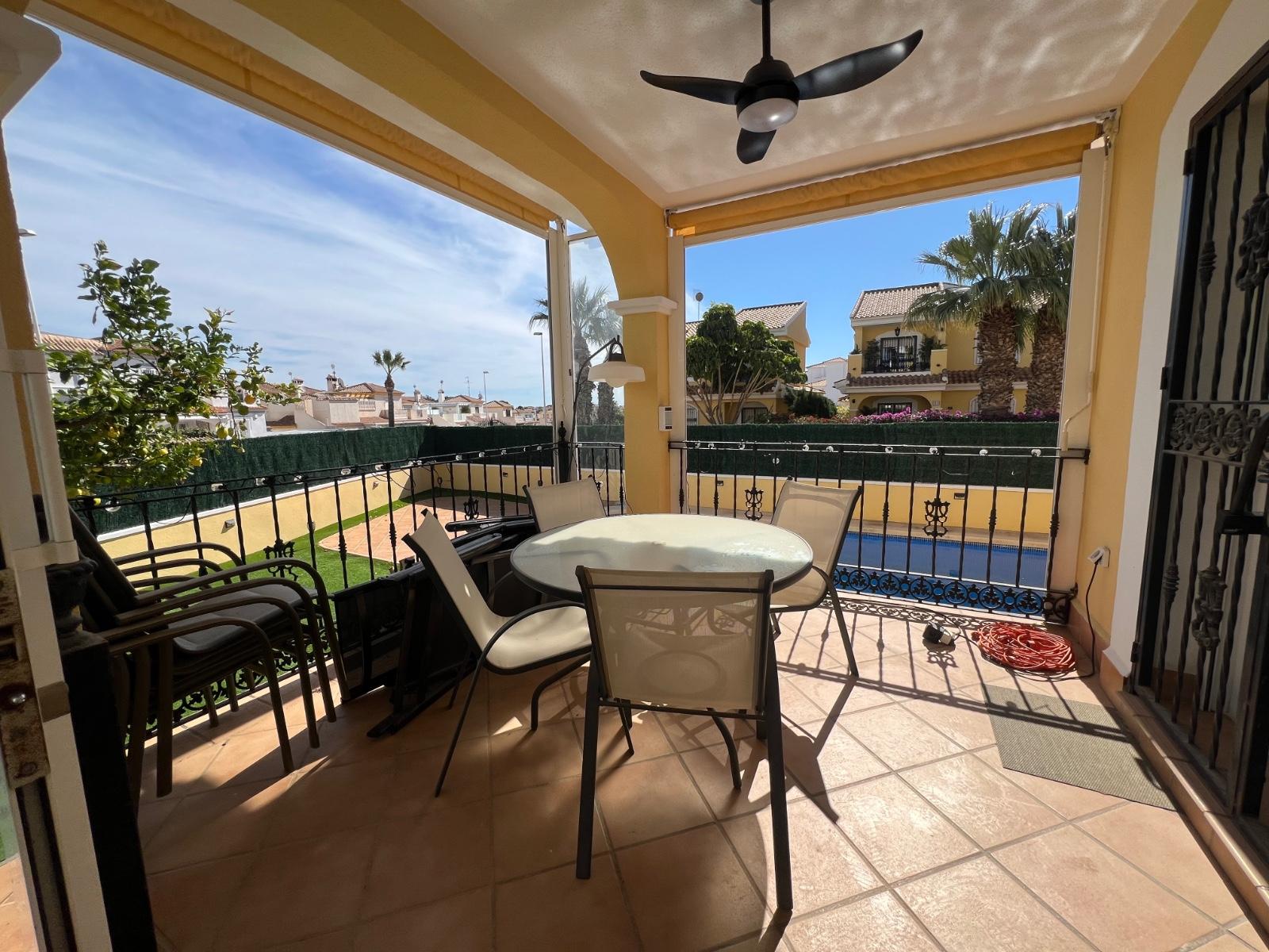 Villa en Venta en Orihuela