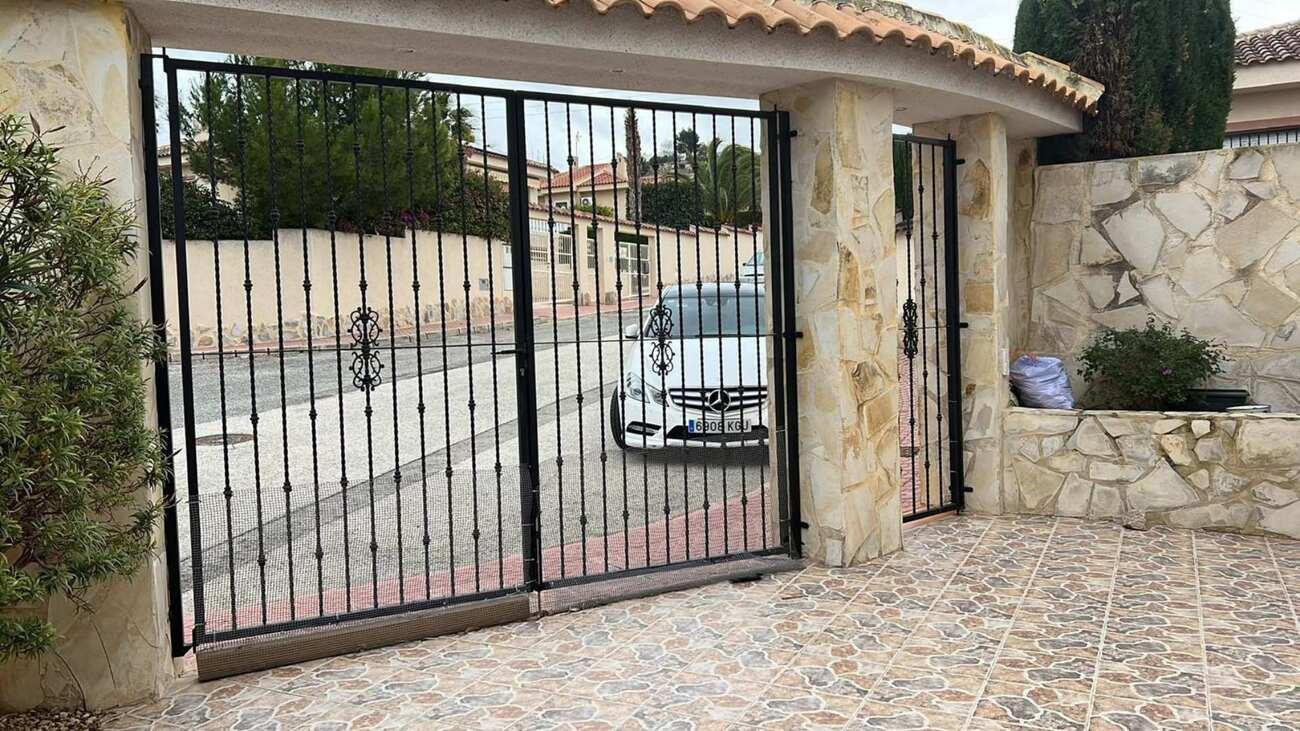 Villa en Venta en Rojales