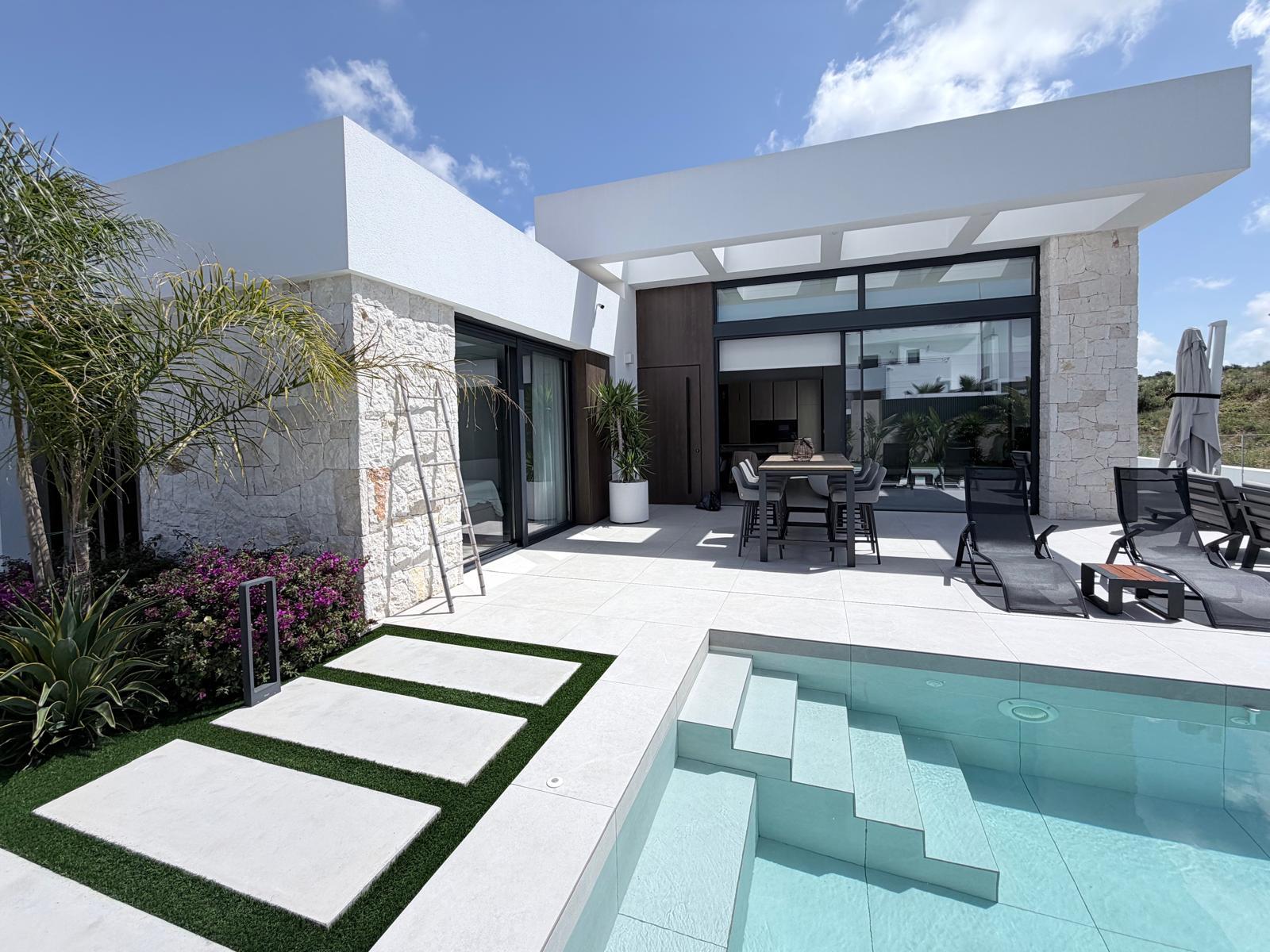 Villa for Sale in Rojales