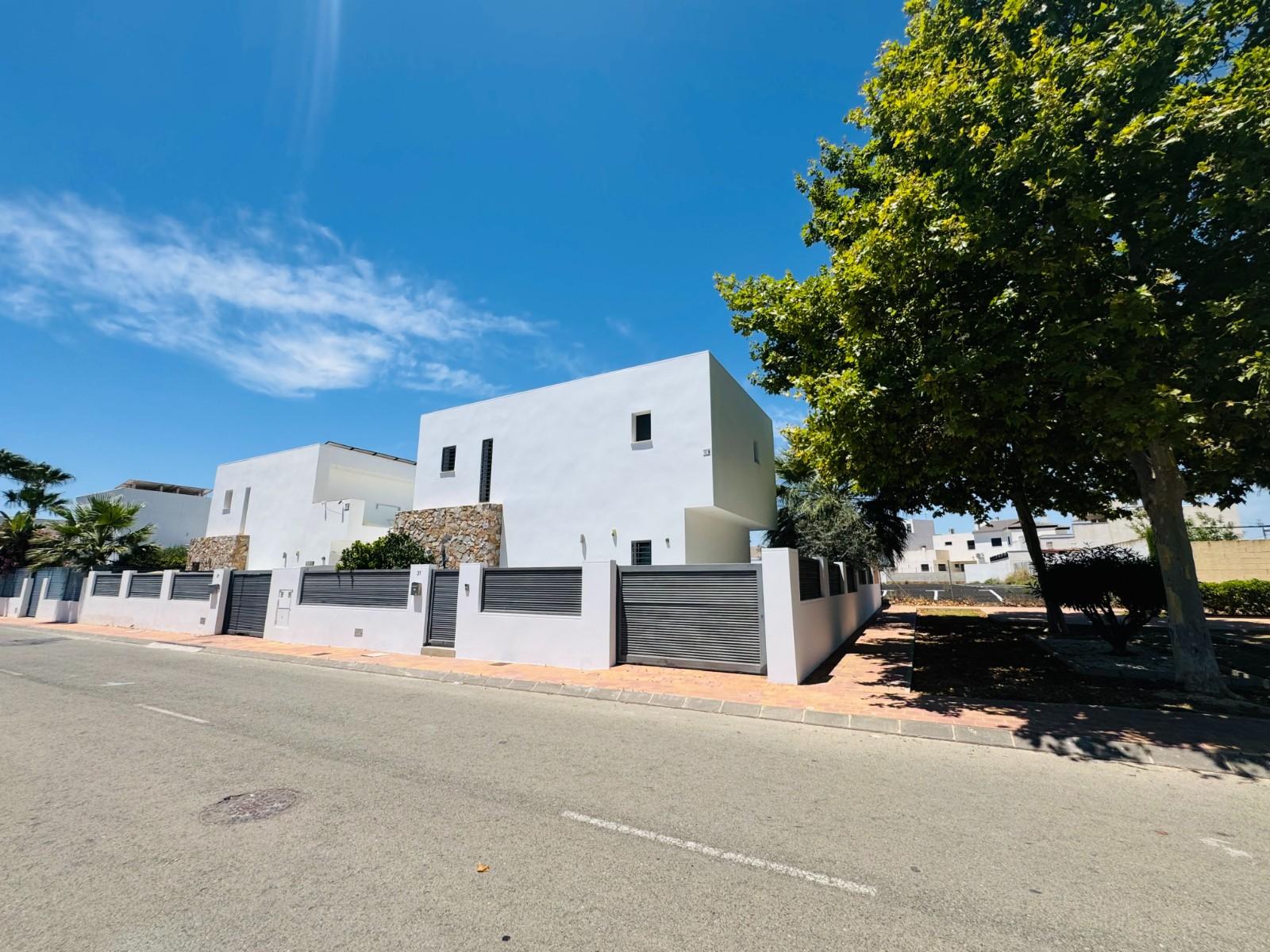 Villa for Sale in San Pedro del Pinatar