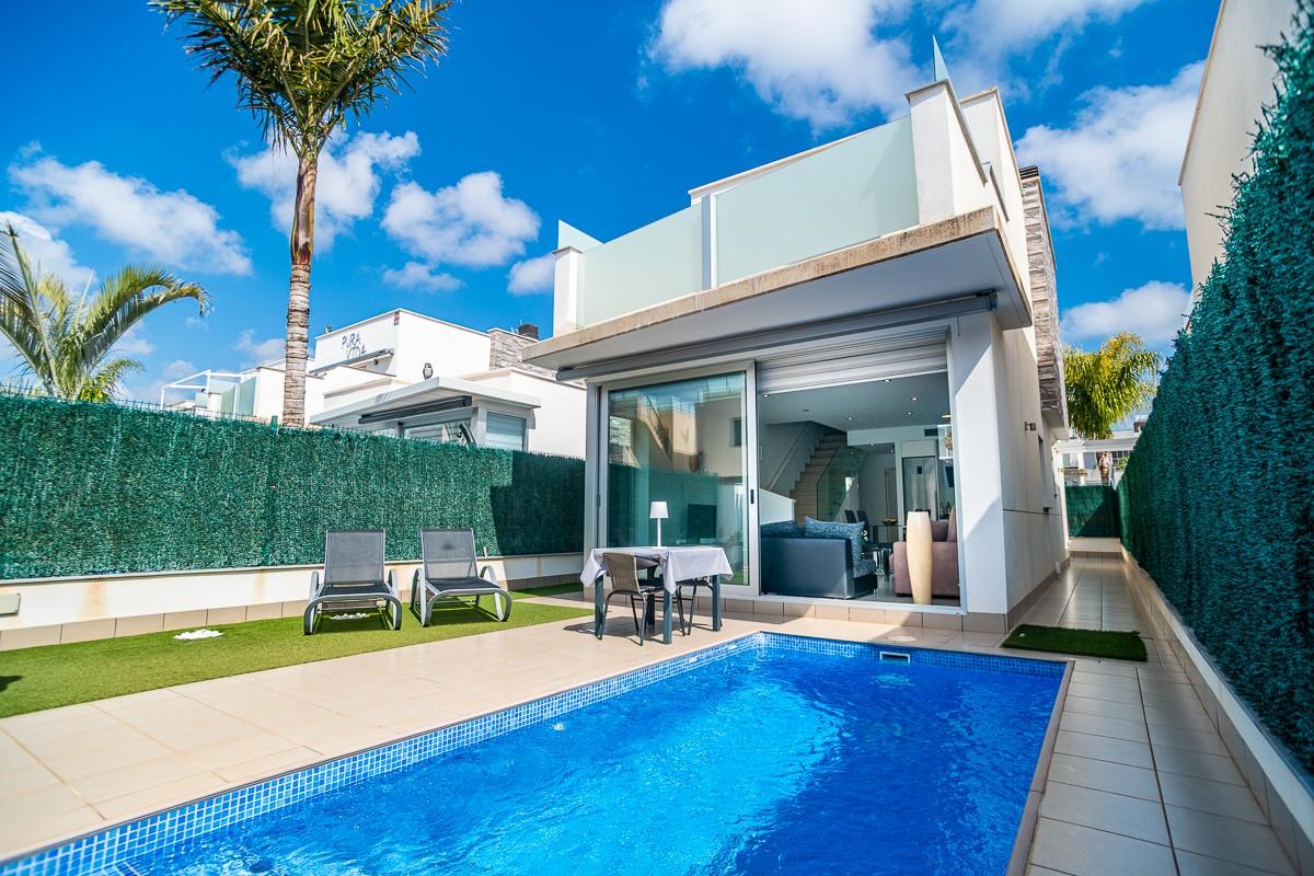 Villa for Sale in San Pedro del Pinatar
