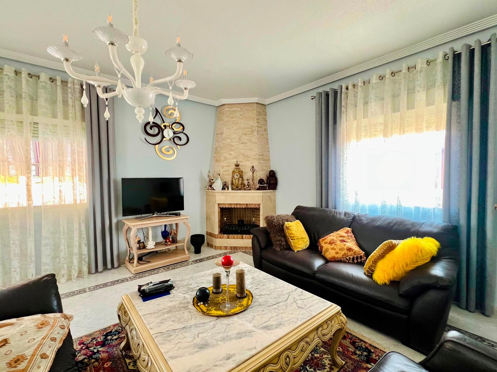Villa for Sale in Orihuela