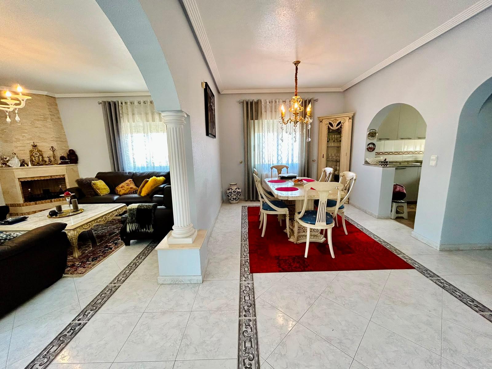 Villa for Sale in Orihuela