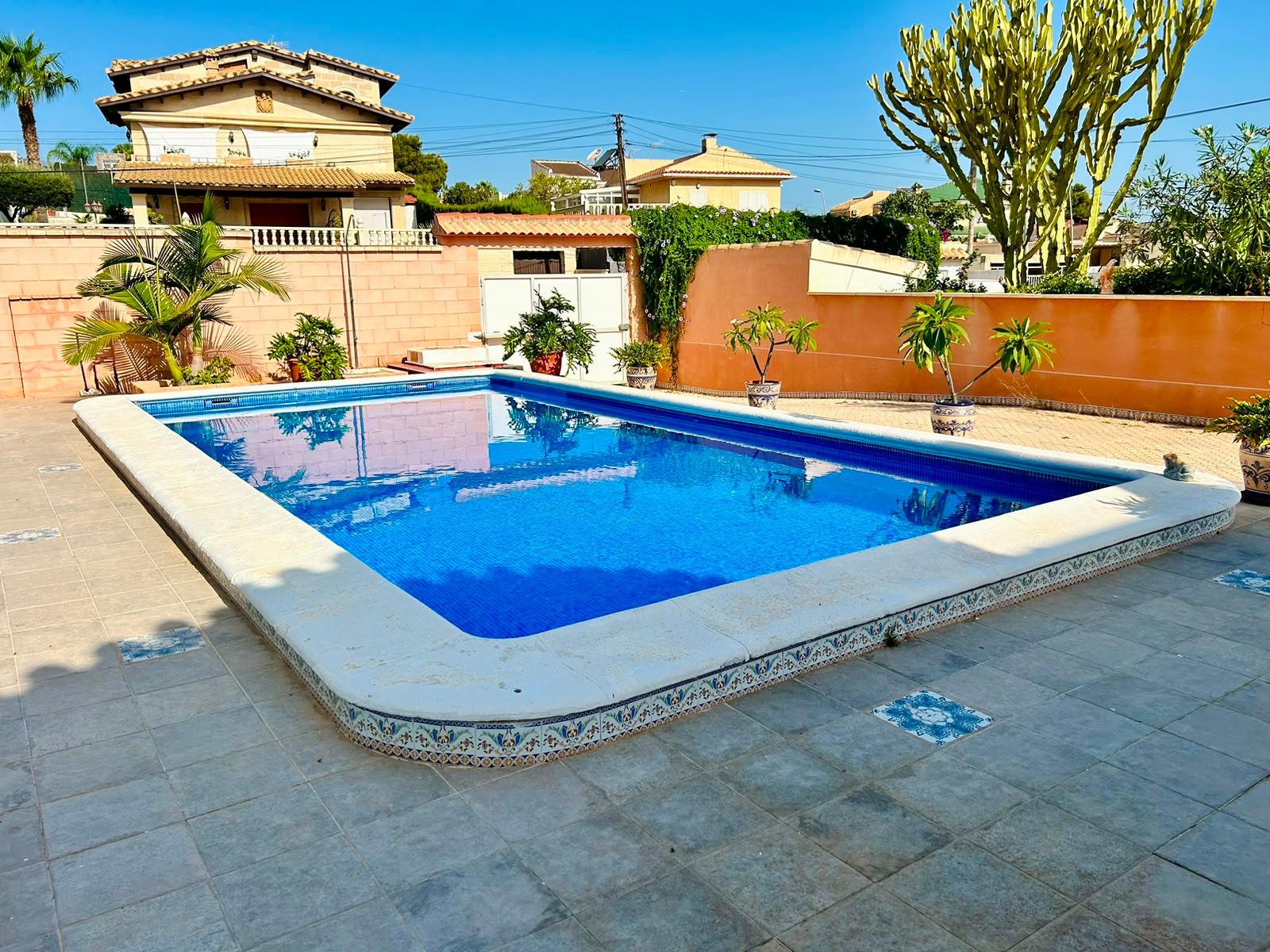 Villa for Sale in Orihuela
