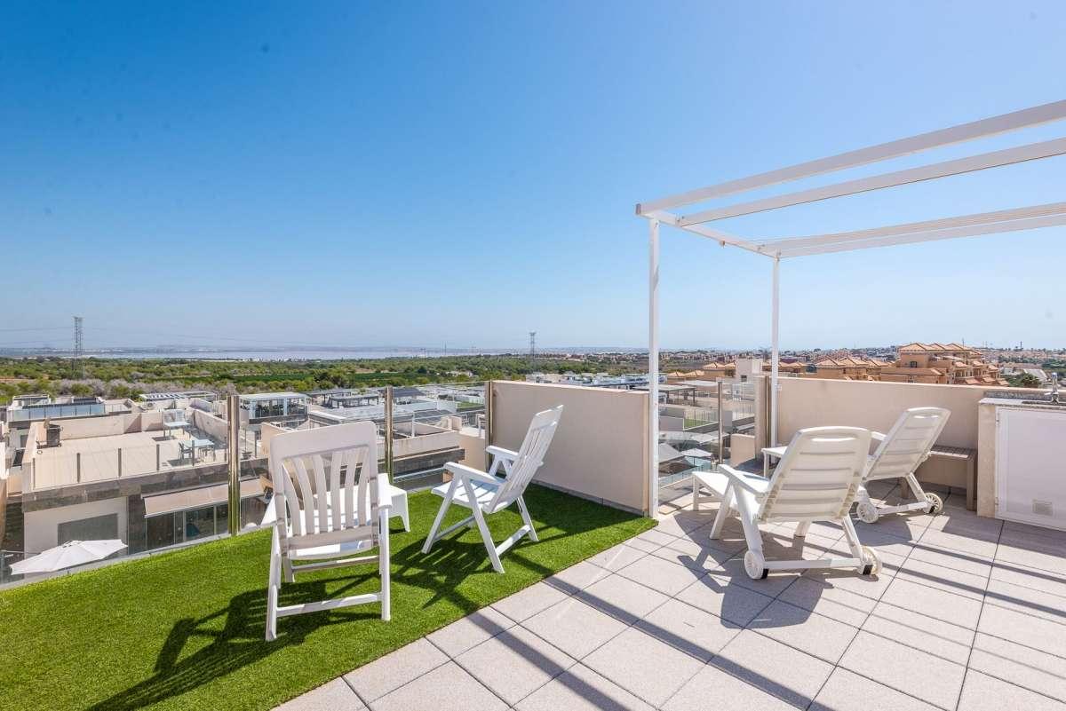 Villa en Venta en Orihuela