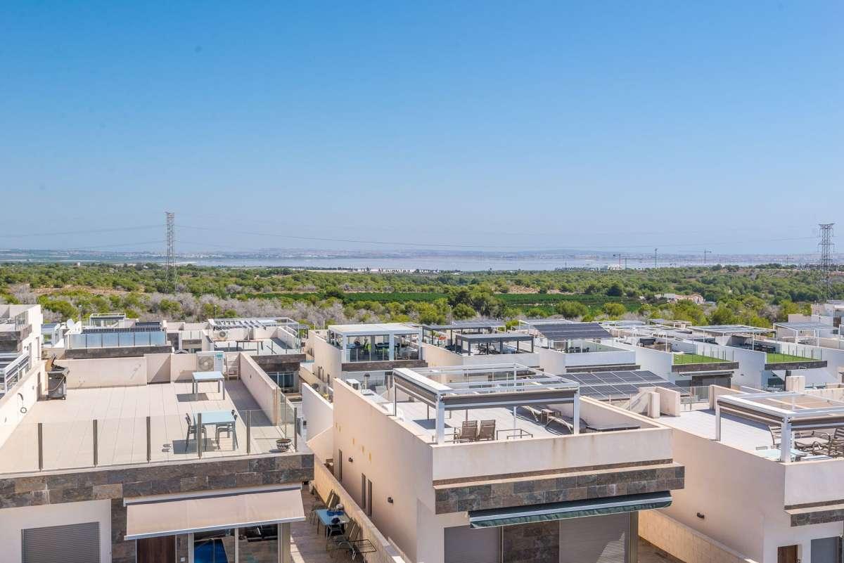 Villa en Venta en Orihuela