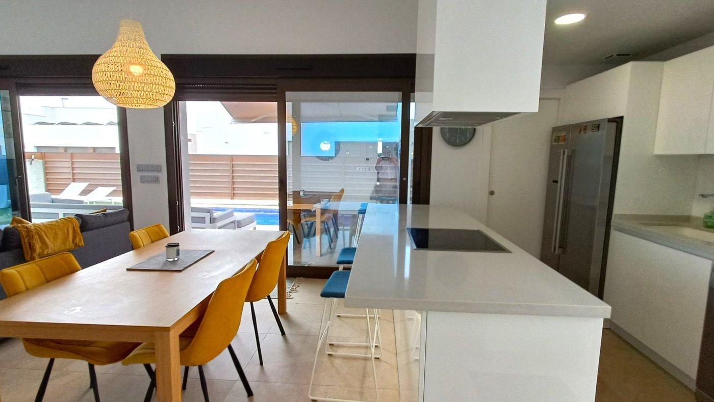 Villa en Venta en Orihuela