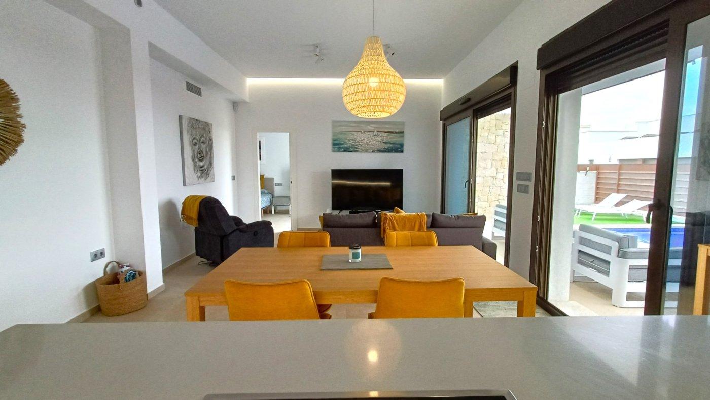 Villa en Venta en Orihuela